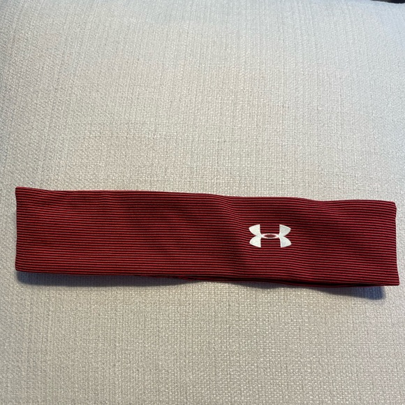 Under Amour Headboard - Picture 1 of 7